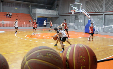 Jacareí na disputa: equipes da cidade jogam em diversos campeonatos neste fim de semana; confira agenda completa wp header logo 1142