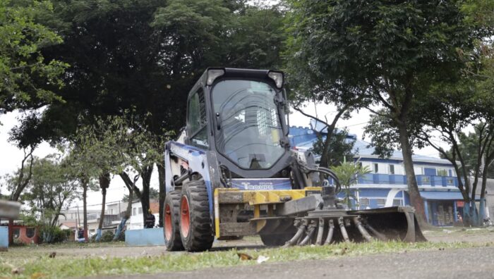 Manutenção e Meio Ambiente intensificam ações de zeladoria no Parque Maria Helena