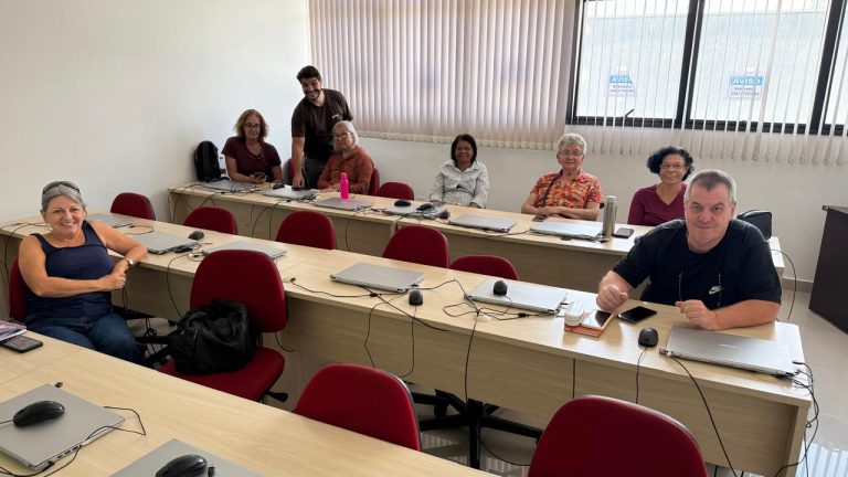 Letramento digital ajuda idosos de Jundiaí a usar a tecnologia com mais autonomia e segurança wp header logo 3438